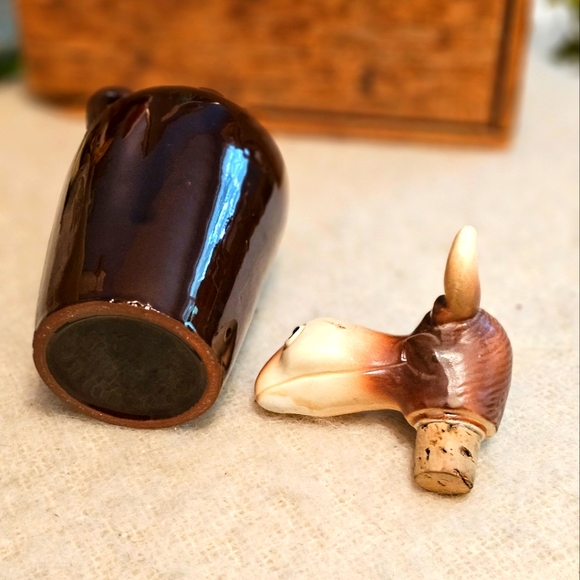 Vintage Moose Milk Liqueur Decanter - Picture 3 of 3